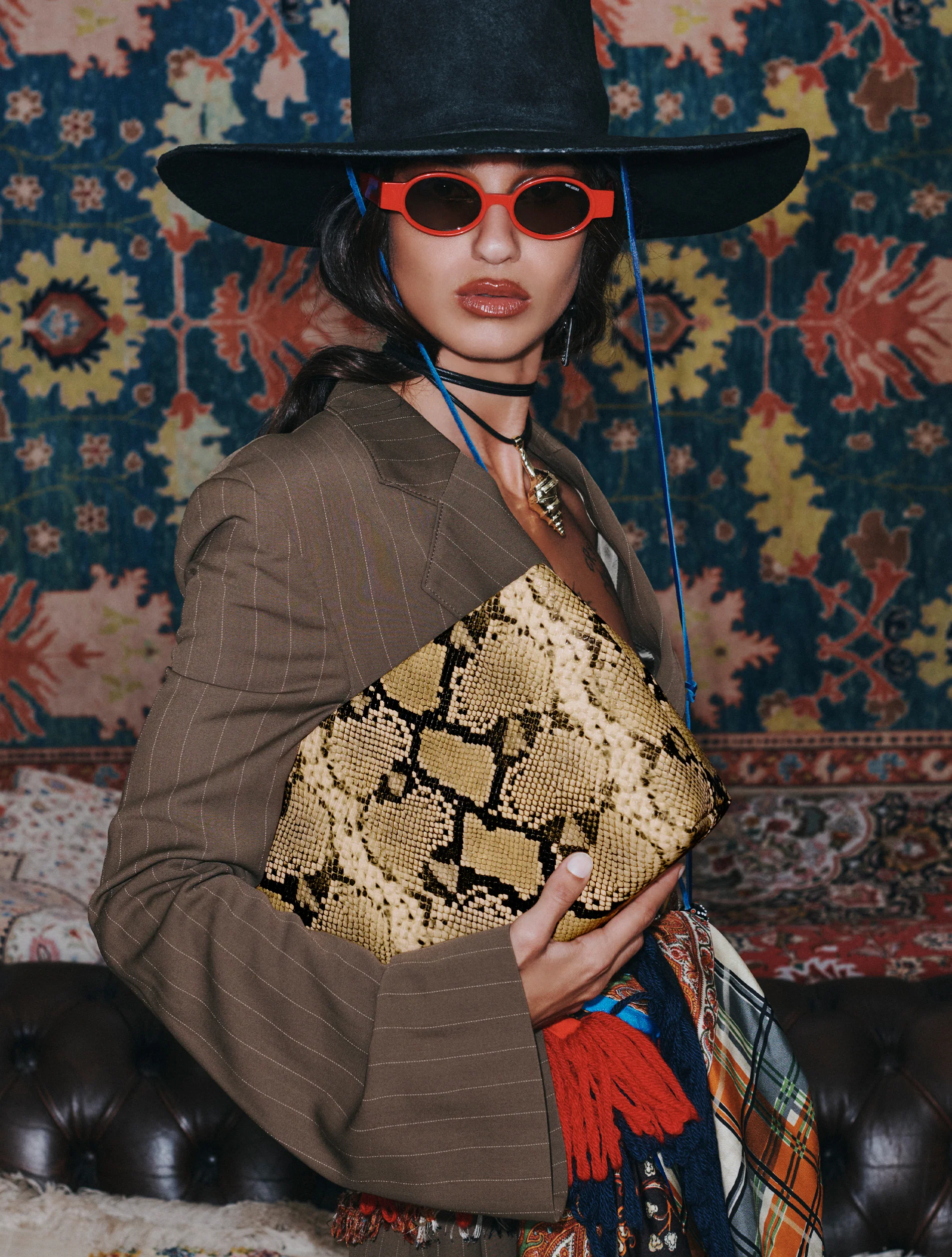 Pammy Clutch - Taupe - Image 5