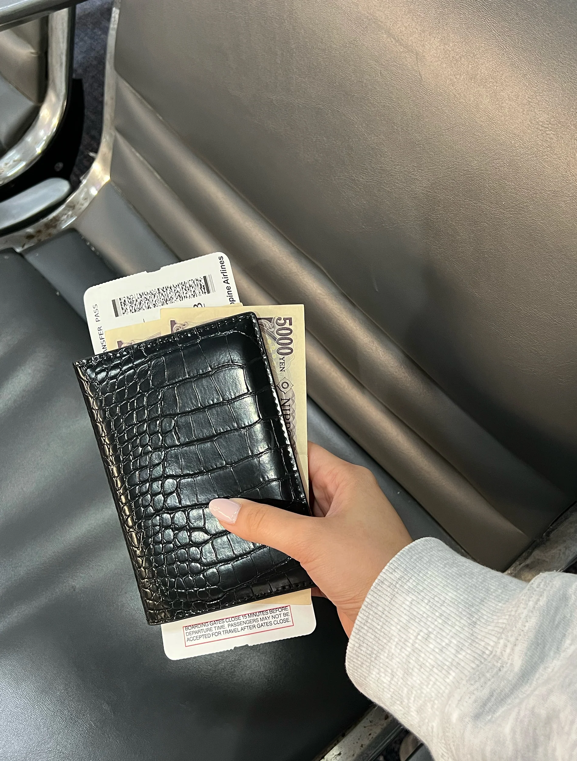 Skip Passport Holder - Black - Image 3